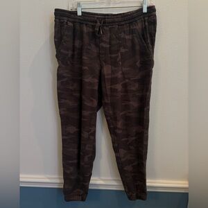 Athleta Women's Dark Camo Joggers
